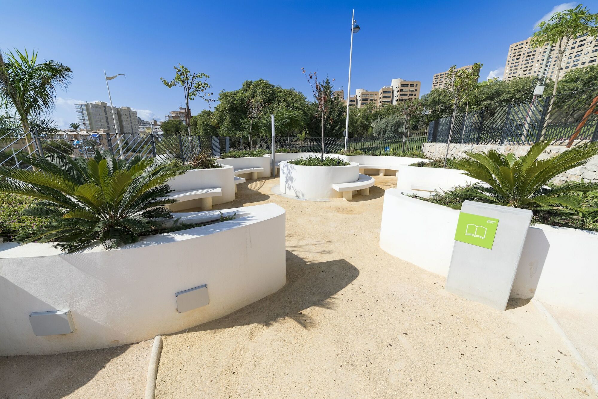 Sunset Drive Benidorm By Mar Holidays מראה חיצוני תמונה