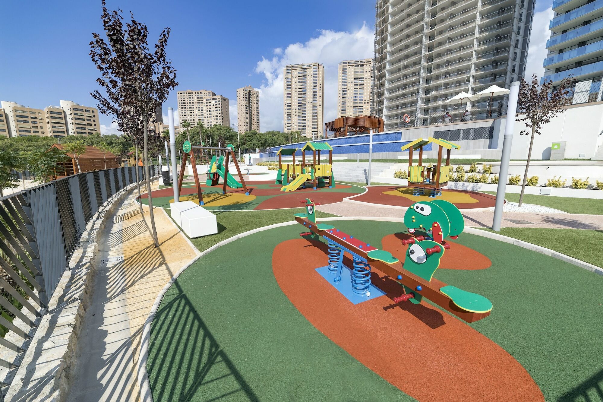 Sunset Drive Benidorm By Mar Holidays מראה חיצוני תמונה